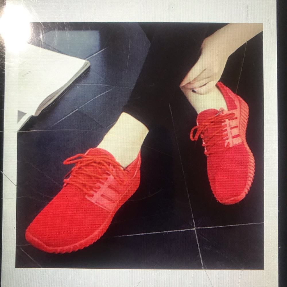 Shose - Picture 5 of 8